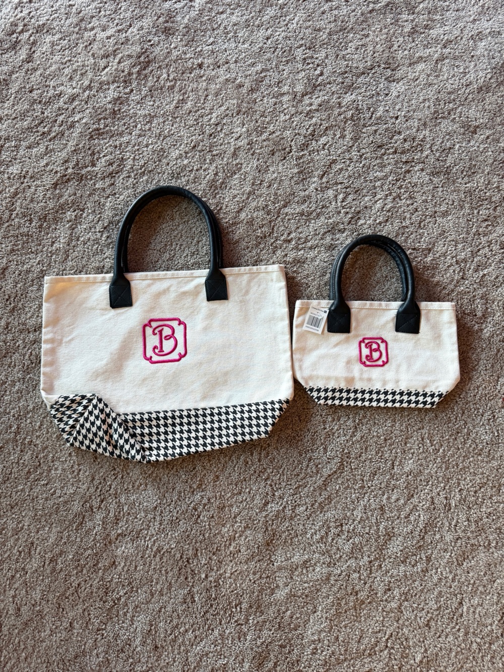 NWT Canvas Tote Set with Pink B Logo and Houndstooth Trim